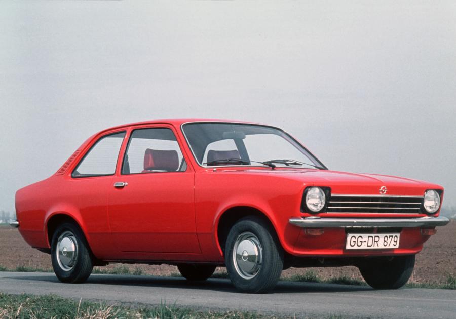  Opel Kadett 2-Door Sedan 1973 года  (фото 7 из 19)